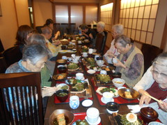 9月行事敬老会　瓦そばを食べに行きました！