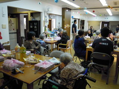 9月行事敬老会　～いつまでもお元気に～